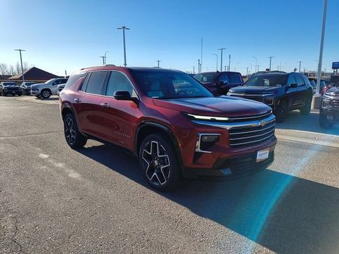 New 2026 Chevrolet Traverse High Country AWD/4WD image 2