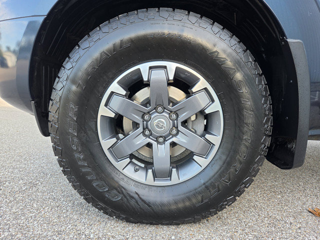 Used 2019 Nissan Frontier PRO-4X AWD/4WD image 28