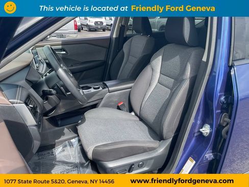 Used 2021 Nissan Rogue SV AWD/4WD image 13