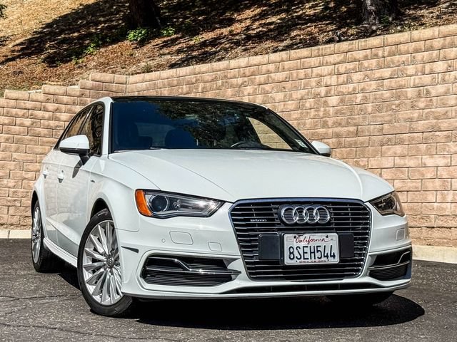 Used 2016 Audi A3 e-tron Premium w/ Audi MMI Navigation Plus FWD image 3