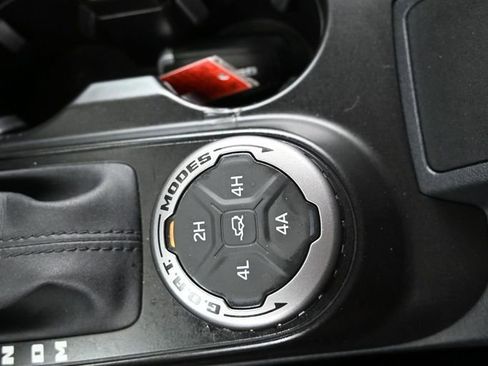 Used 2023 Ford Bronco Outer Banks w/ Sasquatch Package image 27