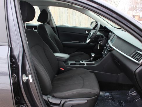 Used 2019 Kia Optima LX image 35