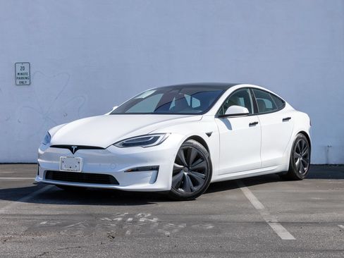 Used 2021 Tesla Model S Long Range AWD/4WD image 16