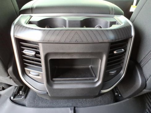 New 2026 RAM 1500 Big Horn AWD/4WD image 15