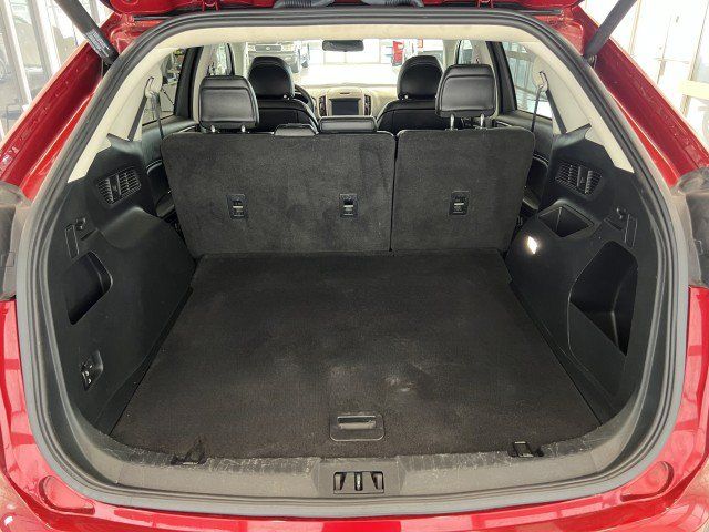 Used 2019 Ford Edge SEL w/ Equipment Group 201A AWD/4WD image 33