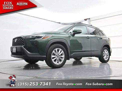 Used 2022 Toyota Corolla Cross LE w/ Moonroof Package AWD/4WD image 23