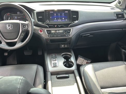 Certified 2021 Honda Ridgeline RTL image 13