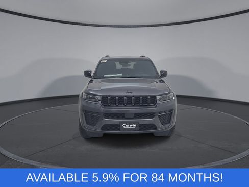 New 2026 Jeep Grand Cherokee Laredo image 5