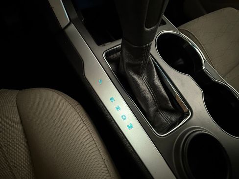 Used 2015 Ford Explorer FWD image 29