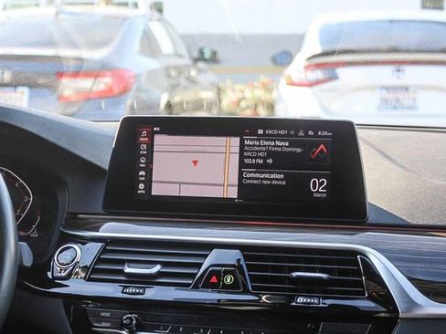 Used 2020 BMW 530i w/ Premium Package image 19