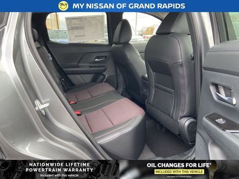 New 2026 Nissan Kicks SR w/ Cold Weather Package image 18