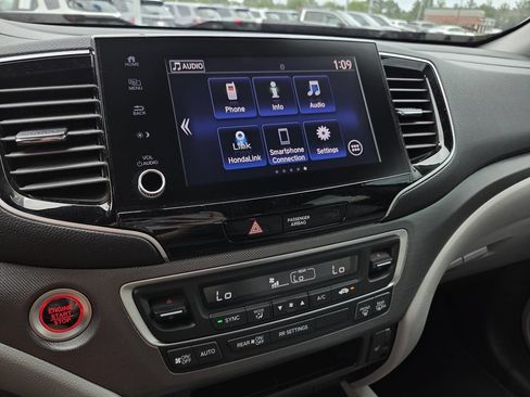 Used 2023 Honda Ridgeline RTL image 9