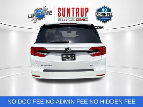Used 2023 Honda Odyssey Elite image 4