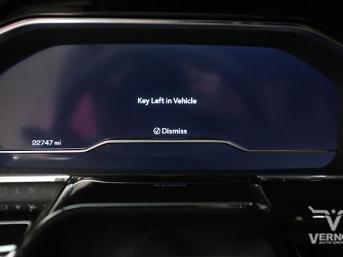 Used 2025 GMC Sierra 1500 SLT image 21