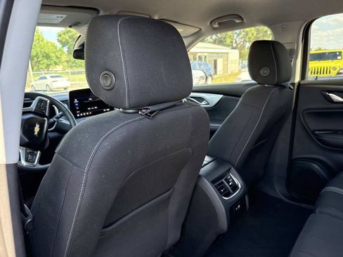 Used 2023 Chevrolet Blazer LT FWD image 12