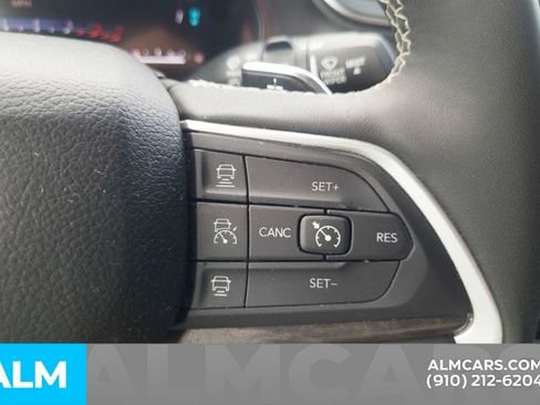 Used 2024 Jeep Grand Cherokee Limited 4xe AWD/4WD image 9