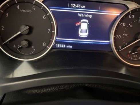 Used 2025 Nissan Sentra SV w/ All-Weather Package FWD image 15