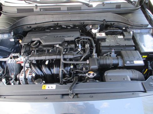 Used 2023 Hyundai Kona SEL AWD/4WD image 8