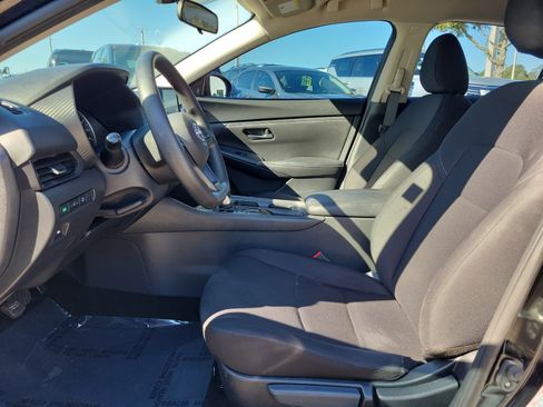 Certified 2024 Nissan Sentra S FWD image 12