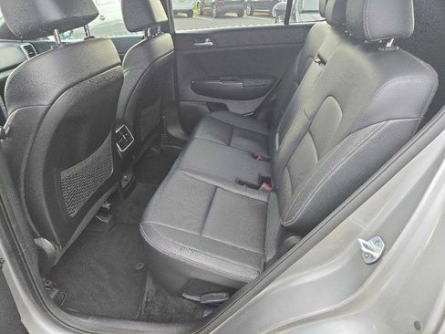 Used 2020 Kia Sportage S AWD/4WD image 23