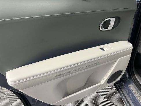 Used 2023 Hyundai Ioniq 5 Limited image 29