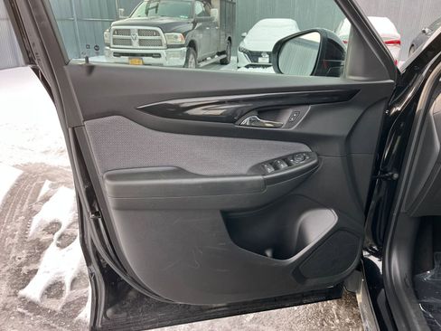 Used 2025 Chevrolet TrailBlazer LT image 20