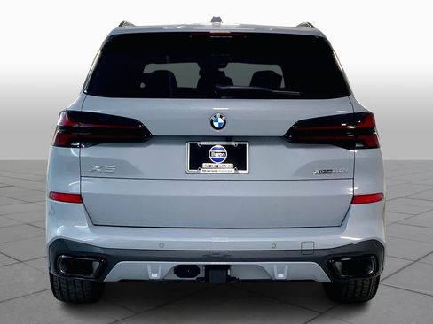 New 2026 BMW X5 xDrive40i w/ M Sport Package image 4