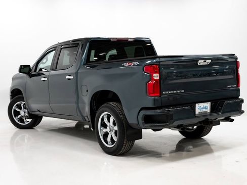 Used 2020 Chevrolet Silverado 1500 Custom w/ Custom Value Package image 27