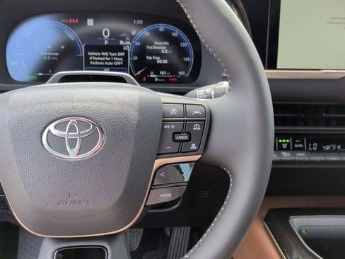 New 2026 Toyota Crown AWD/4WD image 14