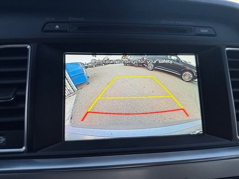 Used 2016 Hyundai Sonata Limited image 20