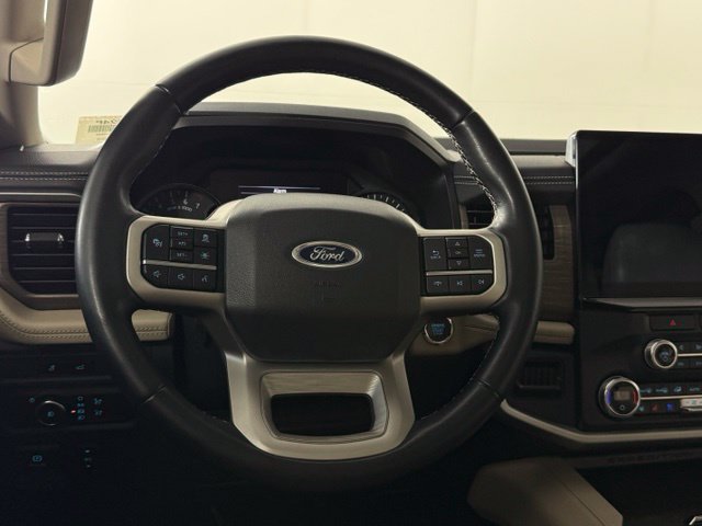 Used 2022 Ford Expedition Limited RWD image 23