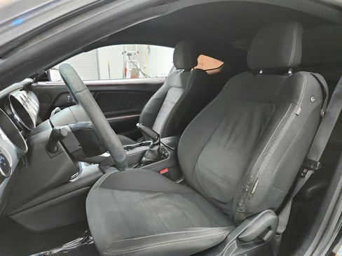 Used 2015 Ford Mustang GT Premium image 14