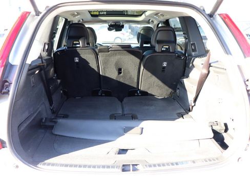 Used 2016 Volvo XC90 T6 Momentum image 54