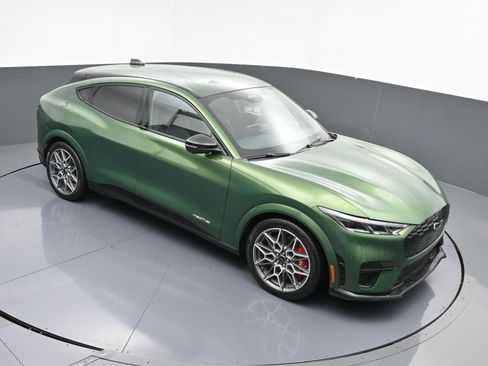 Used 2025 Ford Mustang Mach-E GT image 28