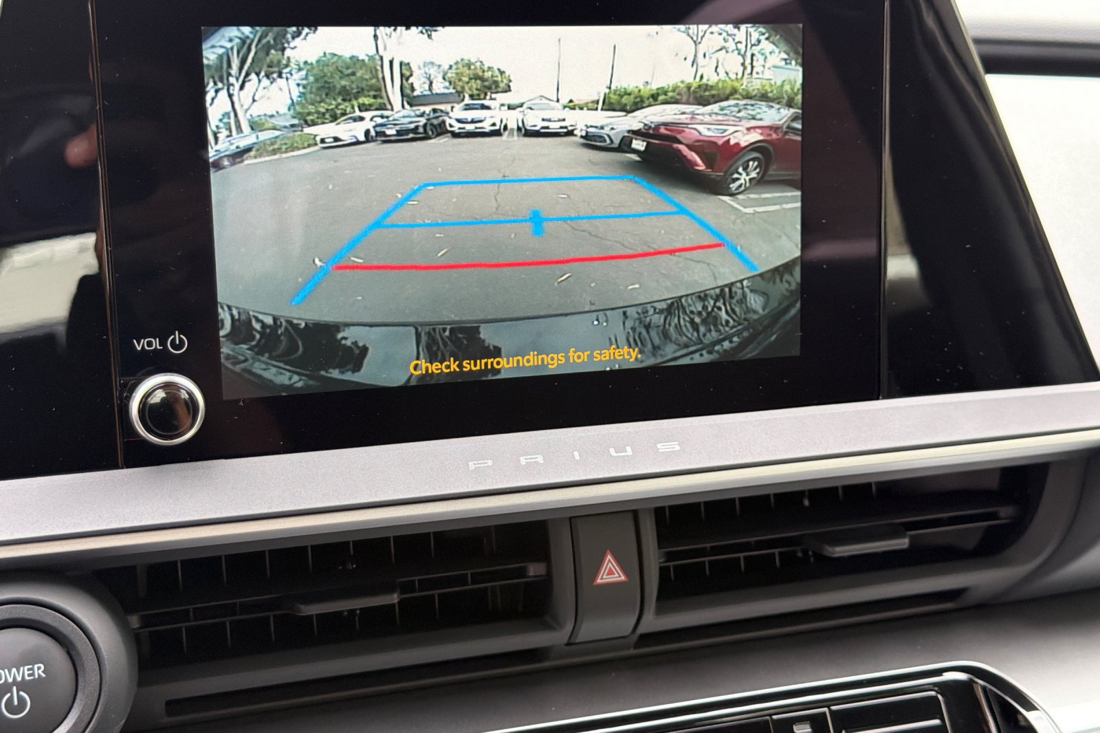 New 2027 Toyota Prius LE FWD image 23