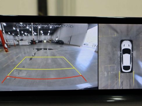 Used 2022 Kia Stinger GT2 w/ Scorpion Package image 10