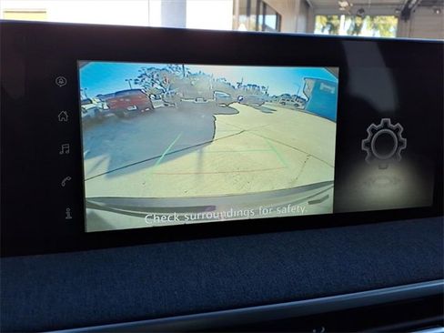 Certified 2025 Nissan Kicks SV image 25