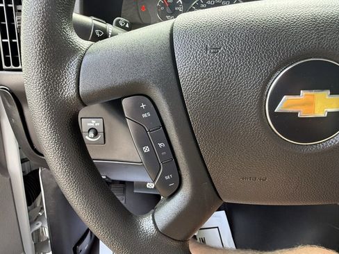 Used 2021 Chevrolet Express 3500 w/ Power Convenience Package RWD image 35