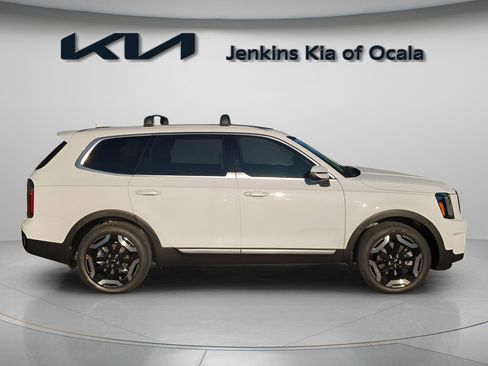 New 2025 Kia Telluride EX image 6