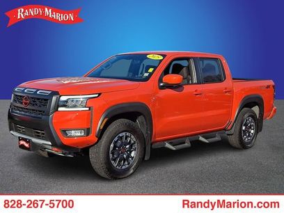 Used 2025 Nissan Frontier PRO-4X w/ Tow Package