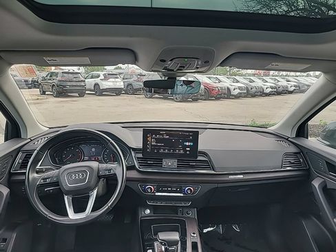 Used 2022 Audi Q5 2.0T Premium AWD/4WD image 11