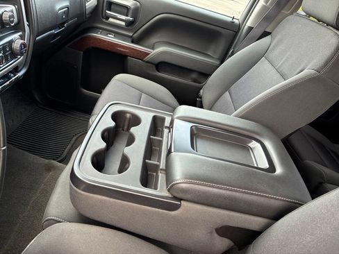 Used 2015 GMC Sierra 1500 SLE w/ SLE Value Package AWD/4WD image 36