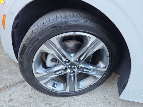 Used 2023 Kia K5 EX image 33