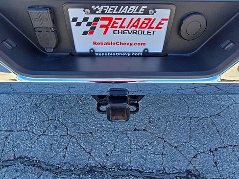 Certified 2025 Chevrolet Silverado 1500 LTZ w/ LTZ Premium Package image 8