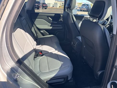 Used 2022 Lincoln Corsair Reserve w/ Equipment Group 201A image 15