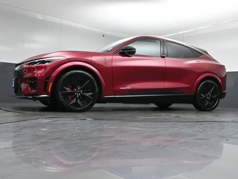 Certified 2025 Ford Mustang Mach-E GT AWD/4WD image 39