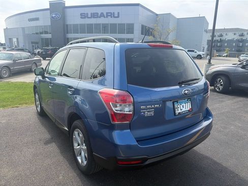 Used 2015 Subaru Forester 2.5i Premium w/ All-Weather Package AWD/4WD image 9