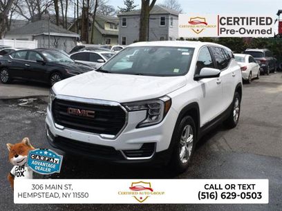 Used 2025 GMC Terrain Elevation