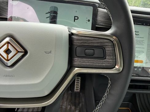 Used 2022 Rivian R1T Launch Edition AWD/4WD image 12