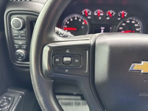 Used 2022 Chevrolet Silverado 2500 Custom w/ Custom Convenience Package image 12
